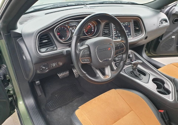 Dodge Challenger cena 178900 przebieg: 63000, rok produkcji 2020 z Rzeszów małe 497